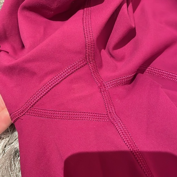 Lululemon wunder under 6 inch shorts - Picture 5 of 5